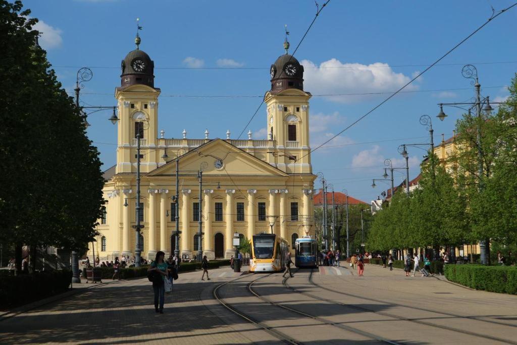 Belvarosi Lakas, Ingyenes Parkolassal Debrecen Exterior foto