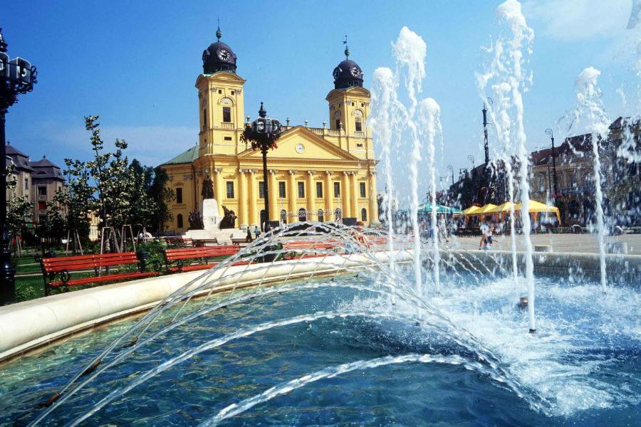 Belvarosi Lakas, Ingyenes Parkolassal Debrecen Exterior foto